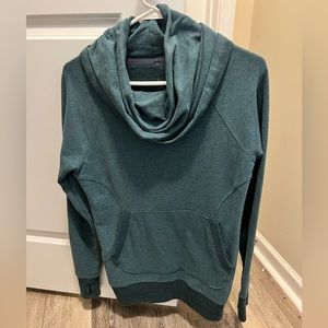 L.L. Bean cozy pullover - spruce Heather